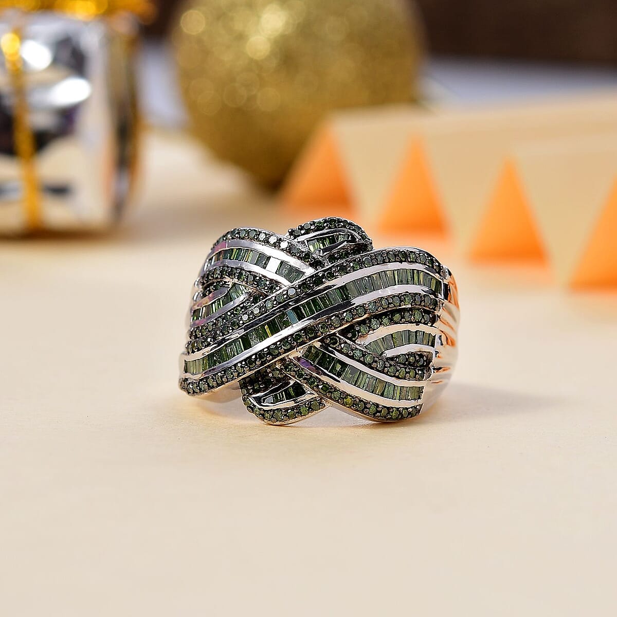 D'Joy Green Diamond 1.50 ctw Criss Cross Ring in Rhodium Over Sterling Silver (Size 6.0) image number 1