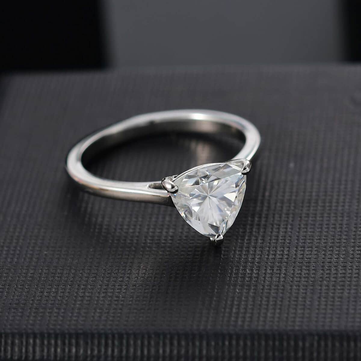 Concave Cut Moissanite 2.10 ctw Solitaire Ring in 950 Platinum (Size 10.0) 4.15 Grams image number 1