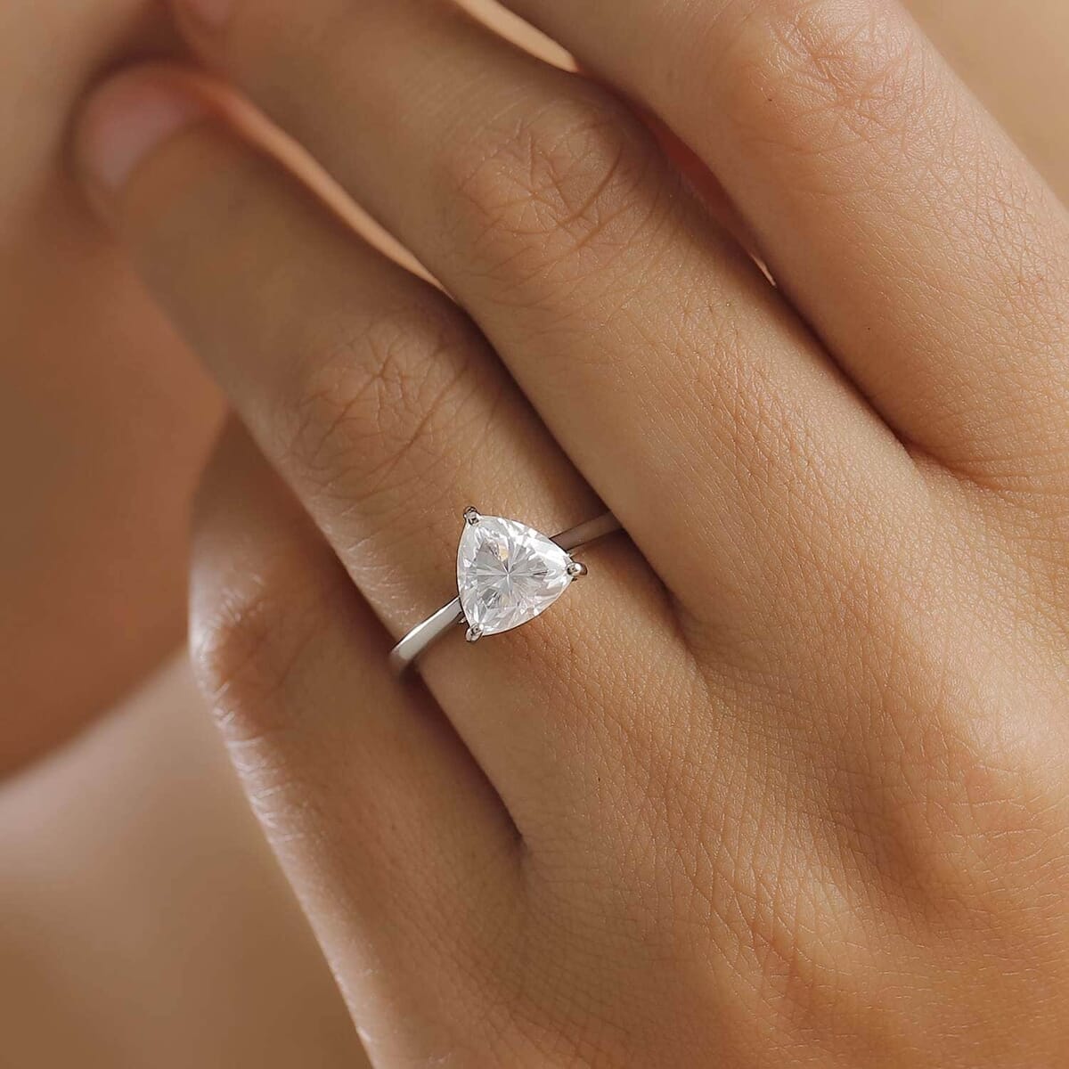 Concave Cut Moissanite 2.00 ctw Solitaire Ring in 950 Platinum (Size 11.0) 4.15 Grams image number 2