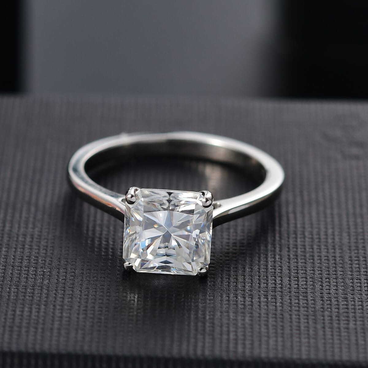 Asscher Cut Moissanite 2.60 ctw Solitaire Ring in 950 Platinum (Size 8.0) 4.50 Grams image number 1