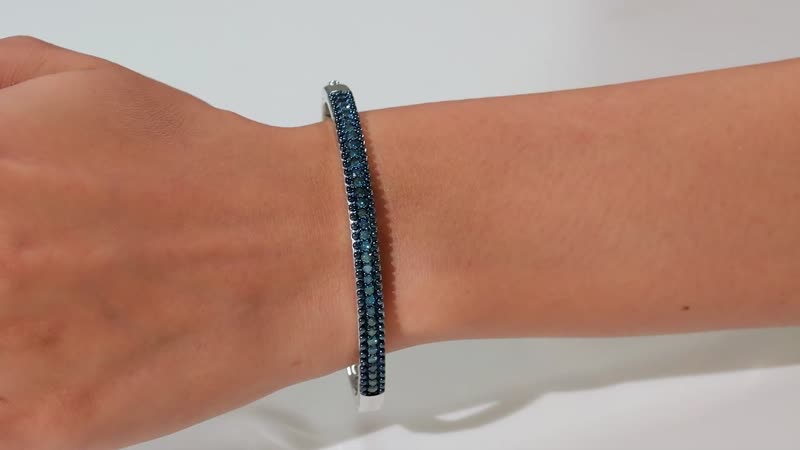 Doorbuster Blue Diamond (IR) Bangle Bracelet in Rhodium Over Sterling Silver (7.25 In) 1.50 ctw