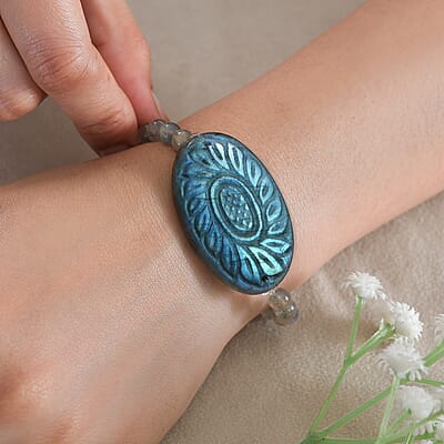 Malagasy Labradorite Carved 108.00 ctw Beaded Stretch Bracelet