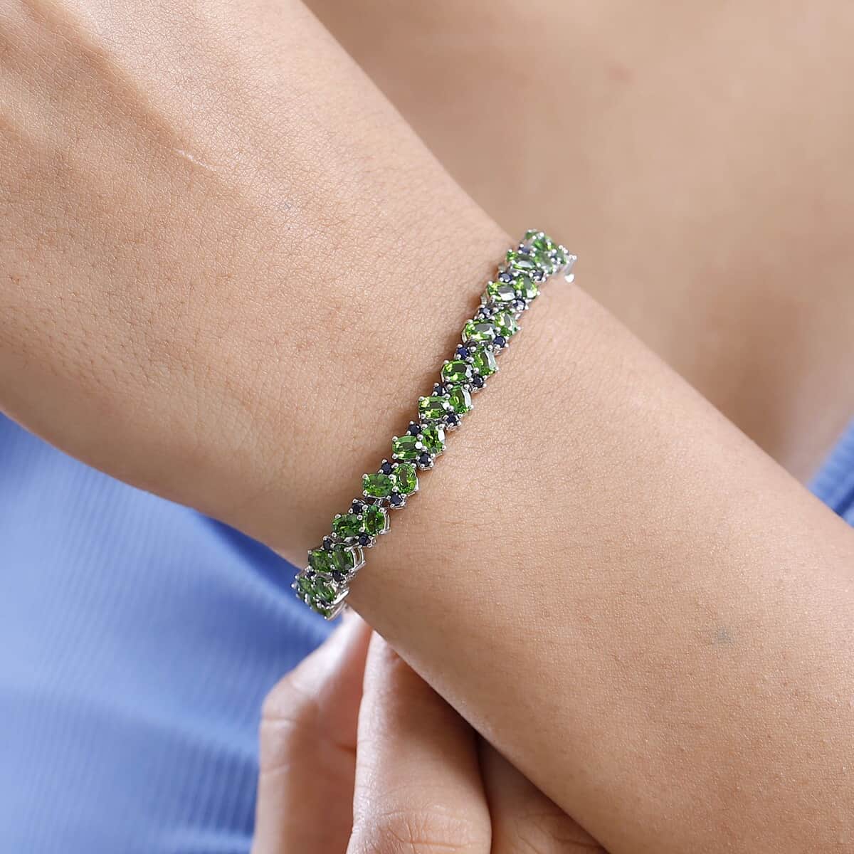 Chrome Diopside and Blue Sapphire 12.70 ctw Natural Blooming Bracelet in Rhodium Over Sterling Silver (7.25 In) image number 2