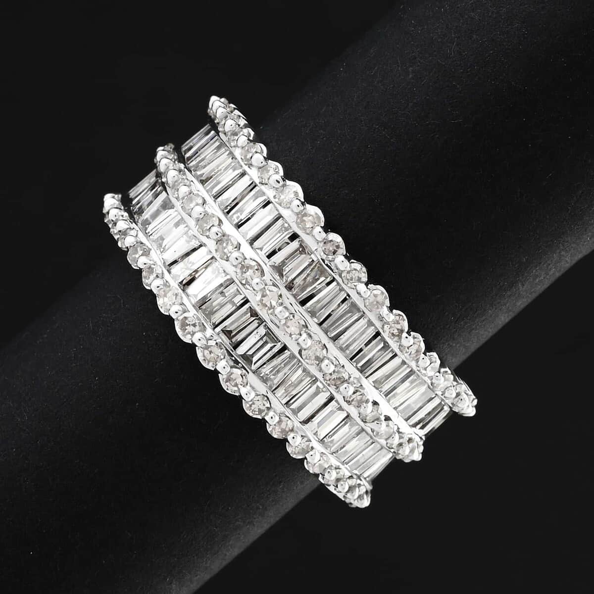 White Diamond 1.65 ctw Ring in 14K White Gold 5.95 Grams image number 1