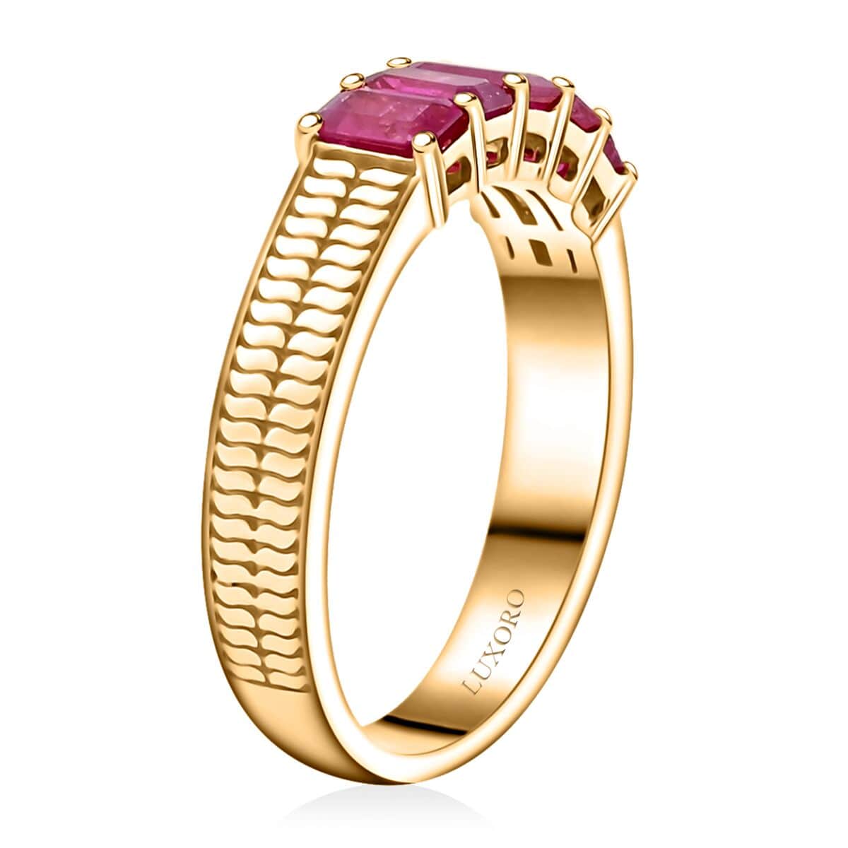 Certified & Appraised Luxoro AAA Mozambique Ruby 1.45 ctw Ring in 14K Yellow Gold 4.90 Grams image number 3