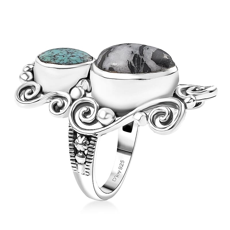 D'Joy Artisan Crafted White Buffalo and Blue Moon Turquoise 8.50 ctw Ring in Black Oxidized Sterling Silver (Size 7.0)