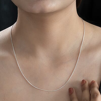 Box Chain Necklace in Sterling Silver 20 Inches 2.80 Grams