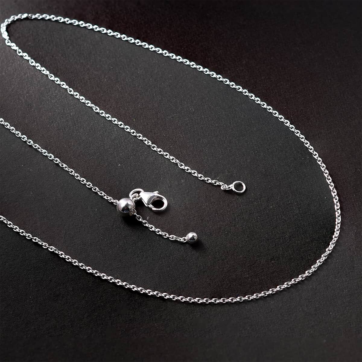 Link Chain Necklace in Sterling Silver 20 Inches 2.80 Grams image number 1