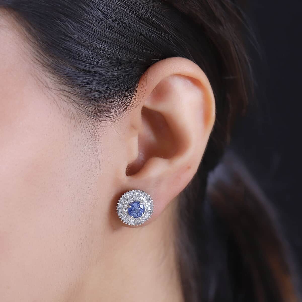 Certified & Appraised AAA Ceylon Blue Sapphire and G-H I2 Diamond 2.48 ctw Stud Earrings in 14K White Gold image number 2