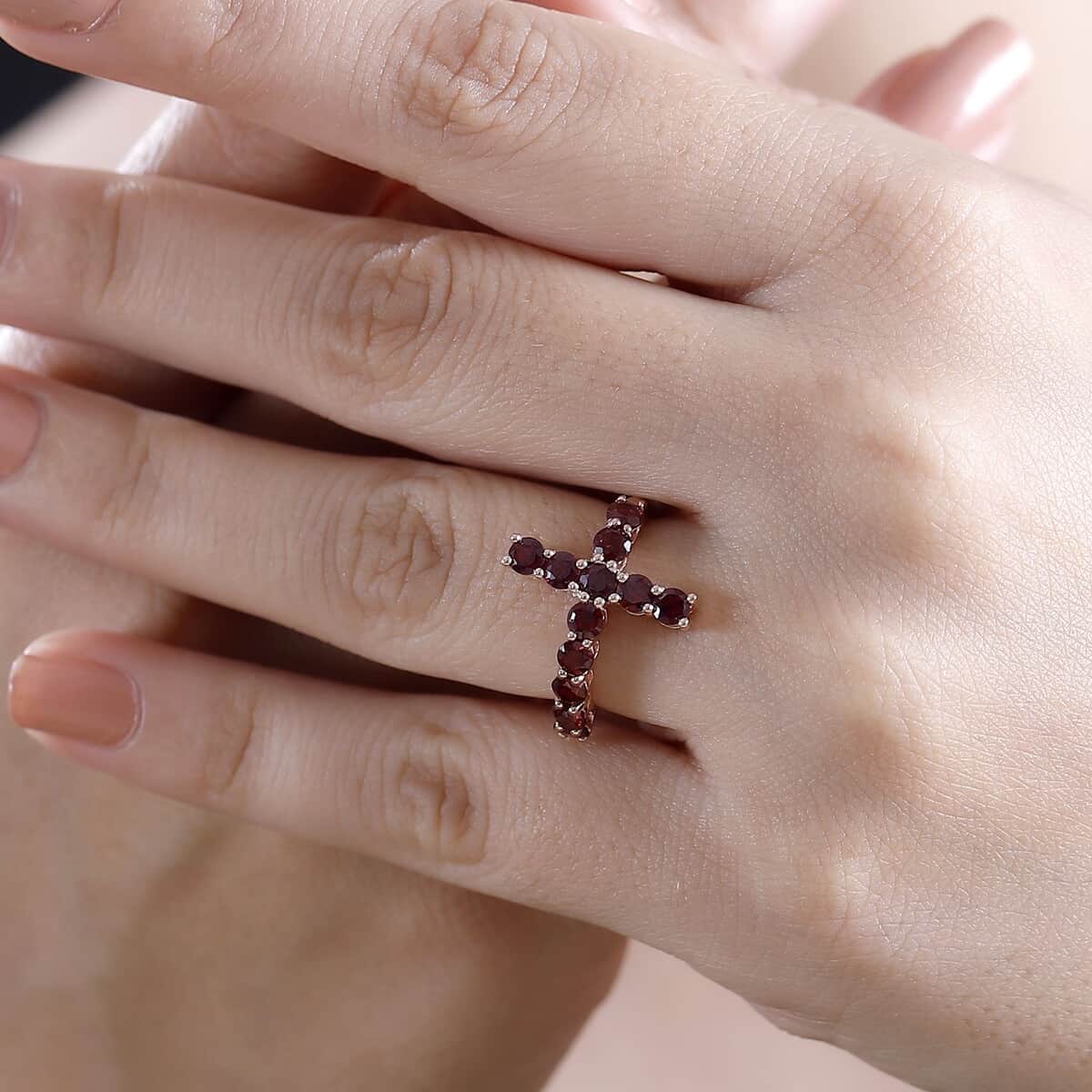 Premium Anthill Garnet 1.85 ctw Cross Ring in 18K Vermeil Rose Gold Over Sterling Silver (Size 10.0) image number 2