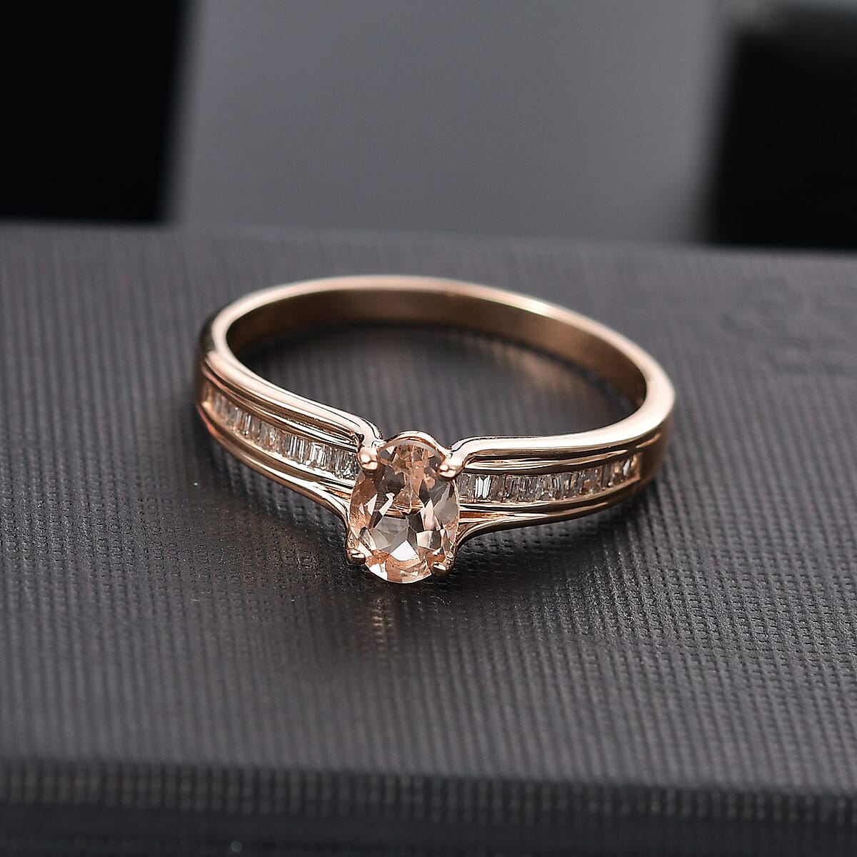 Luxoro Premium Marropino Morganite and G-H I1 Diamond 1.00 ctw Ring in 14K Rose Gold (Size 11.0) 4 Grams (Del. in 10-12 Days) image number 1