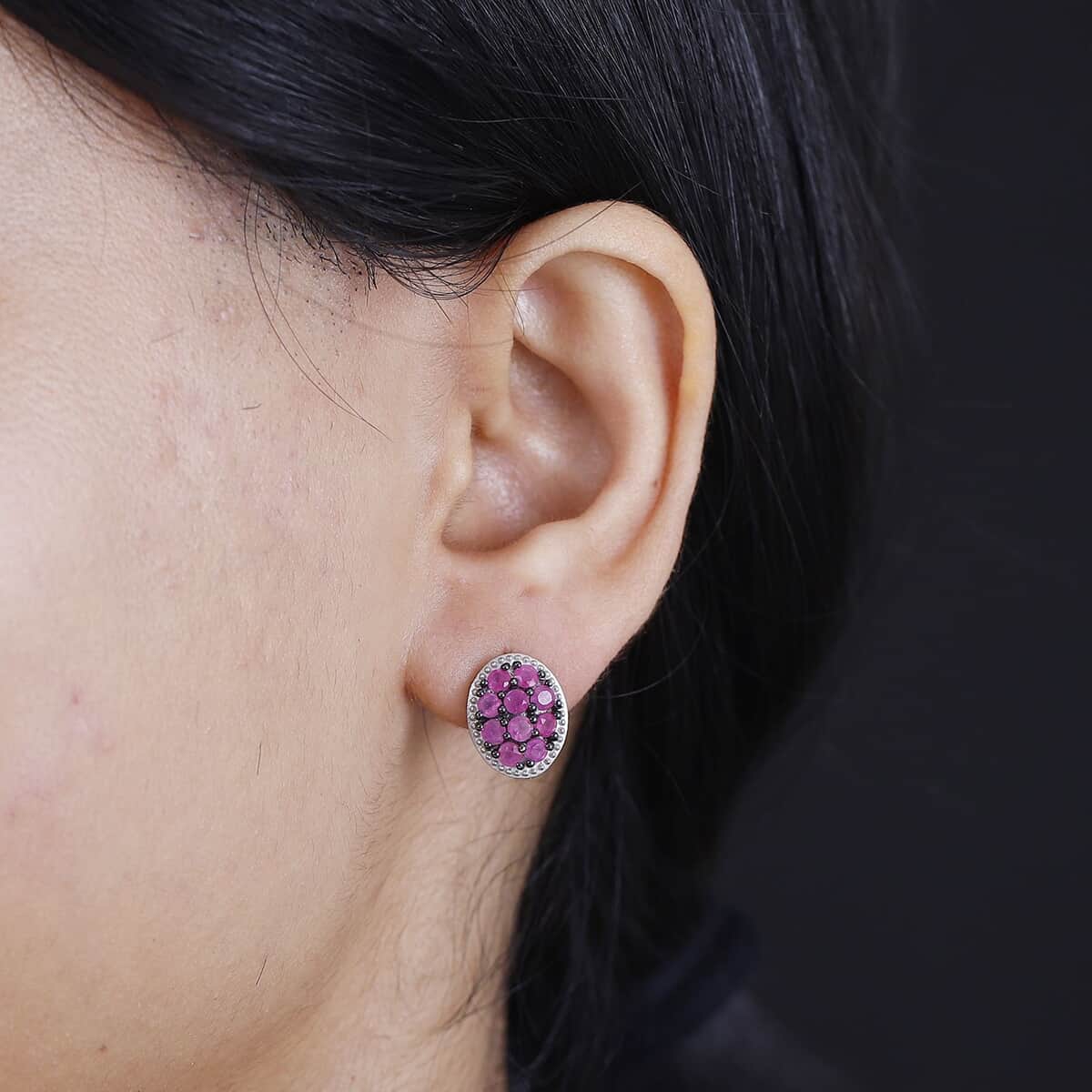 Premium Mozambique Pink Sapphire 2.20 ctw Blooming Earrings in Rhodium Over Sterling Silver image number 2