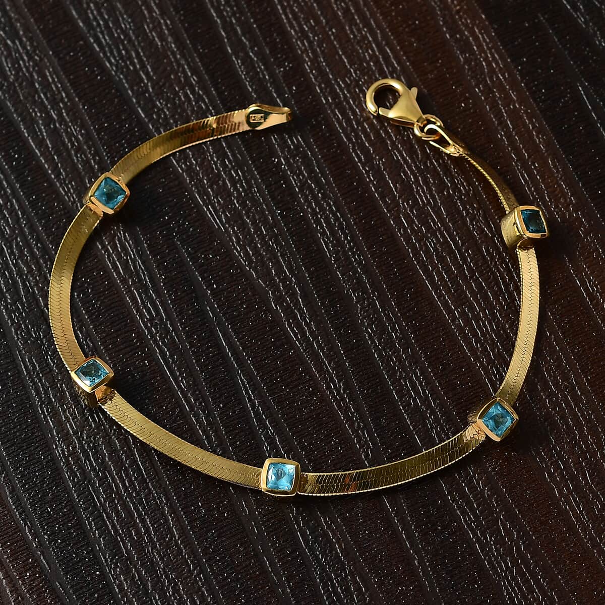 Betroka Blue Apatite 1.80 ctw Bracelet in 18K Vermeil Yellow Gold Over Sterling Silver (7.25 In) image number 1