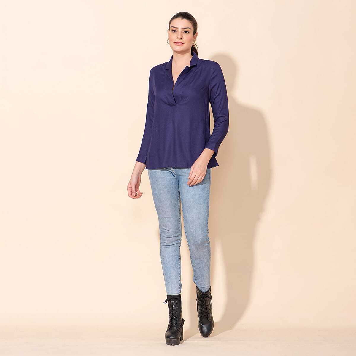 Tamsy Navy Rayon Moss Top -L image number 0