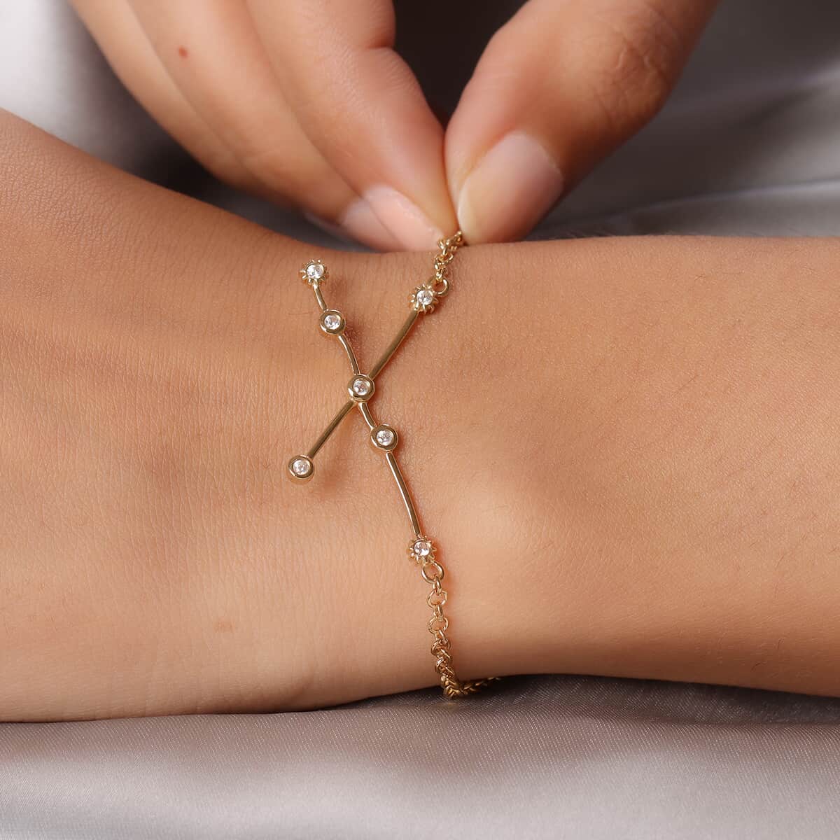Natural Whte Zircon Taurus Constellation Stars Bracelet in Vermeil YG Over Sterling Silver (7.25 In) 0.20 ctw image number 2