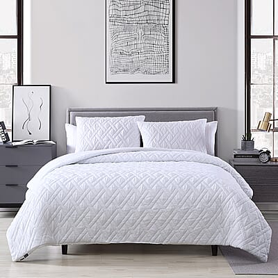 The Nesting Company- Larch 3 Piece Comforter Set - Queen (White) , Bed Comforters , Polyester Comforter , Bedding Sets , Quilt Set
