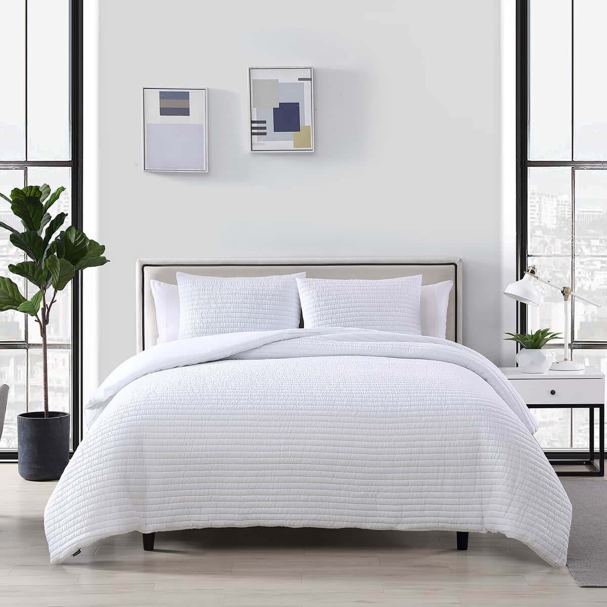 The Nesting Company- Palm 3 Piece Queen Comforter Set White image number 1