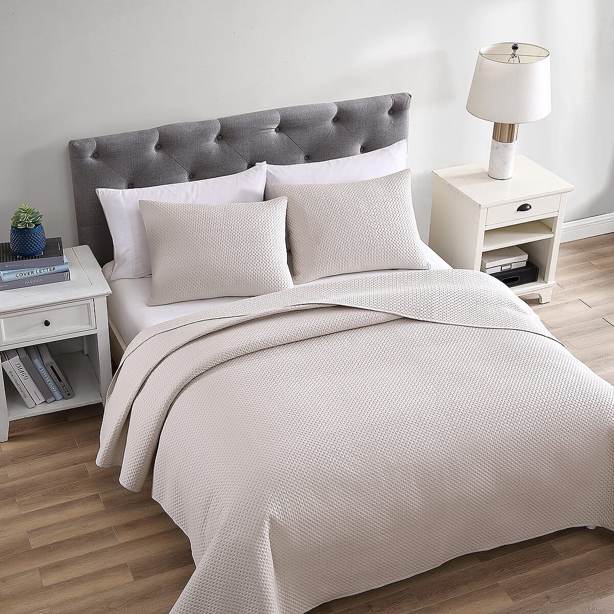 The Nesting Company- Aspen 3 Piece King Quilt Set Taupe | Microfiber Quilt Set | Bed Comforter Set | Bedding Set image number 2