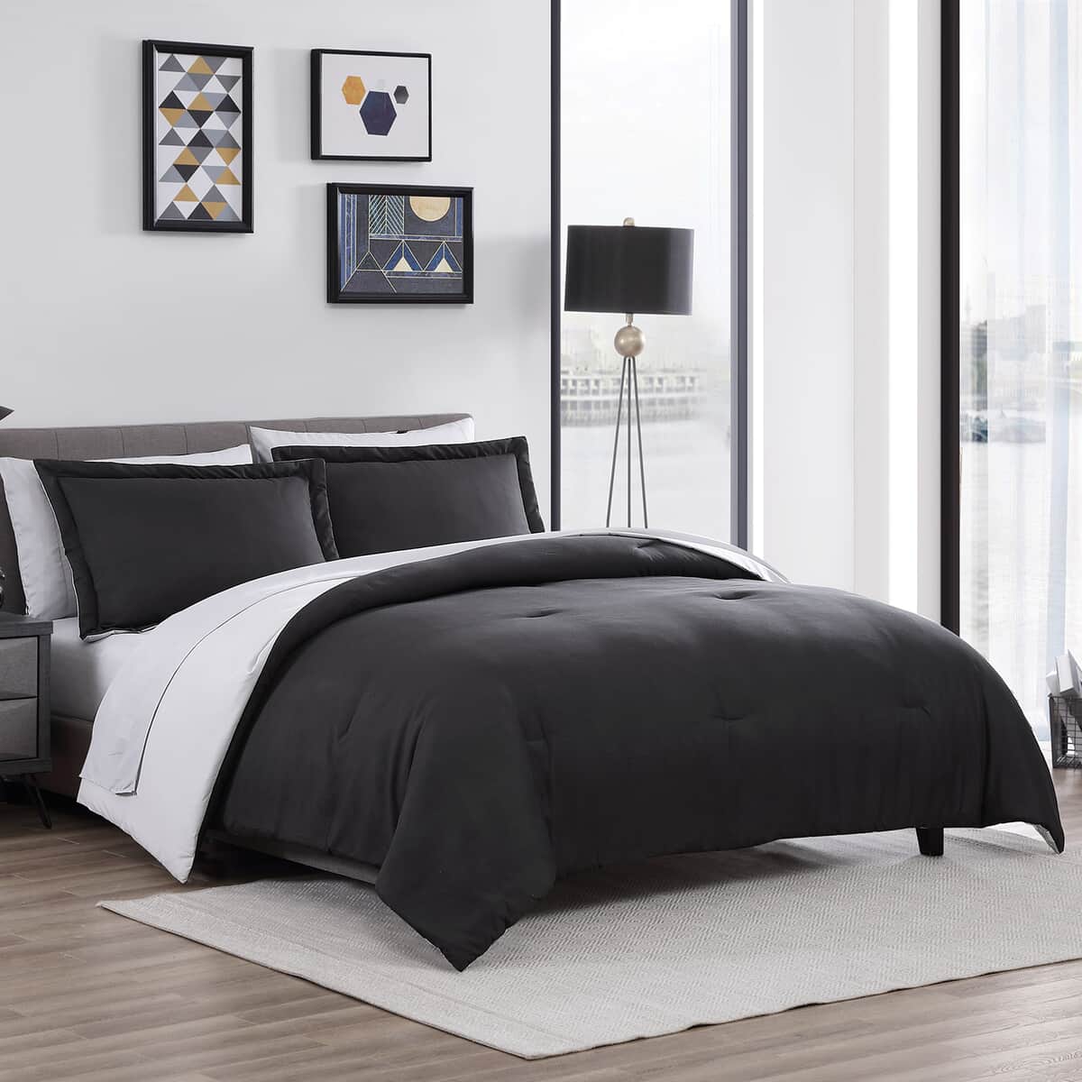 The Nesting Company - Chestnut Reversible 7 Piece Bed in a bag Comforter Set - Black & Gray (Queen) | Bed Comforters | Polyester Comforter | Bedding Sets | Quilt Set image number 1