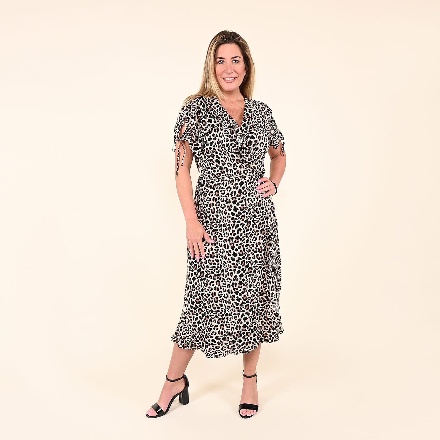 S - Product card gallery slide 1 (10144449593627)