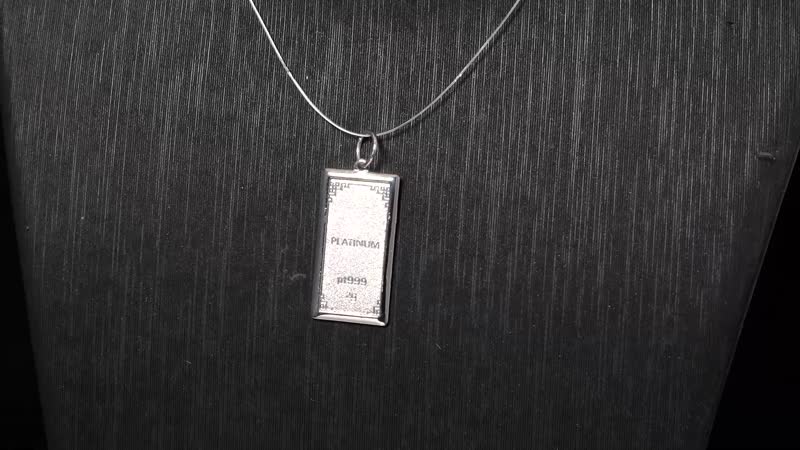 Bar Pendant (21x11x0.4mm) in 999 Platinum 2.15 Grams