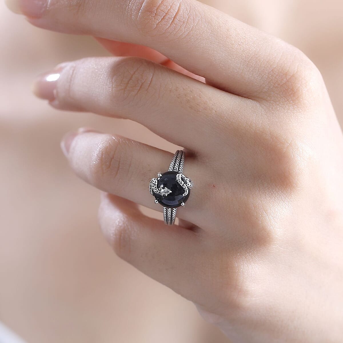 California Black Jade and Thai Black Spinel 5.90 ctw Snake Ring in Sterling Silver (Size 10.0) image number 2