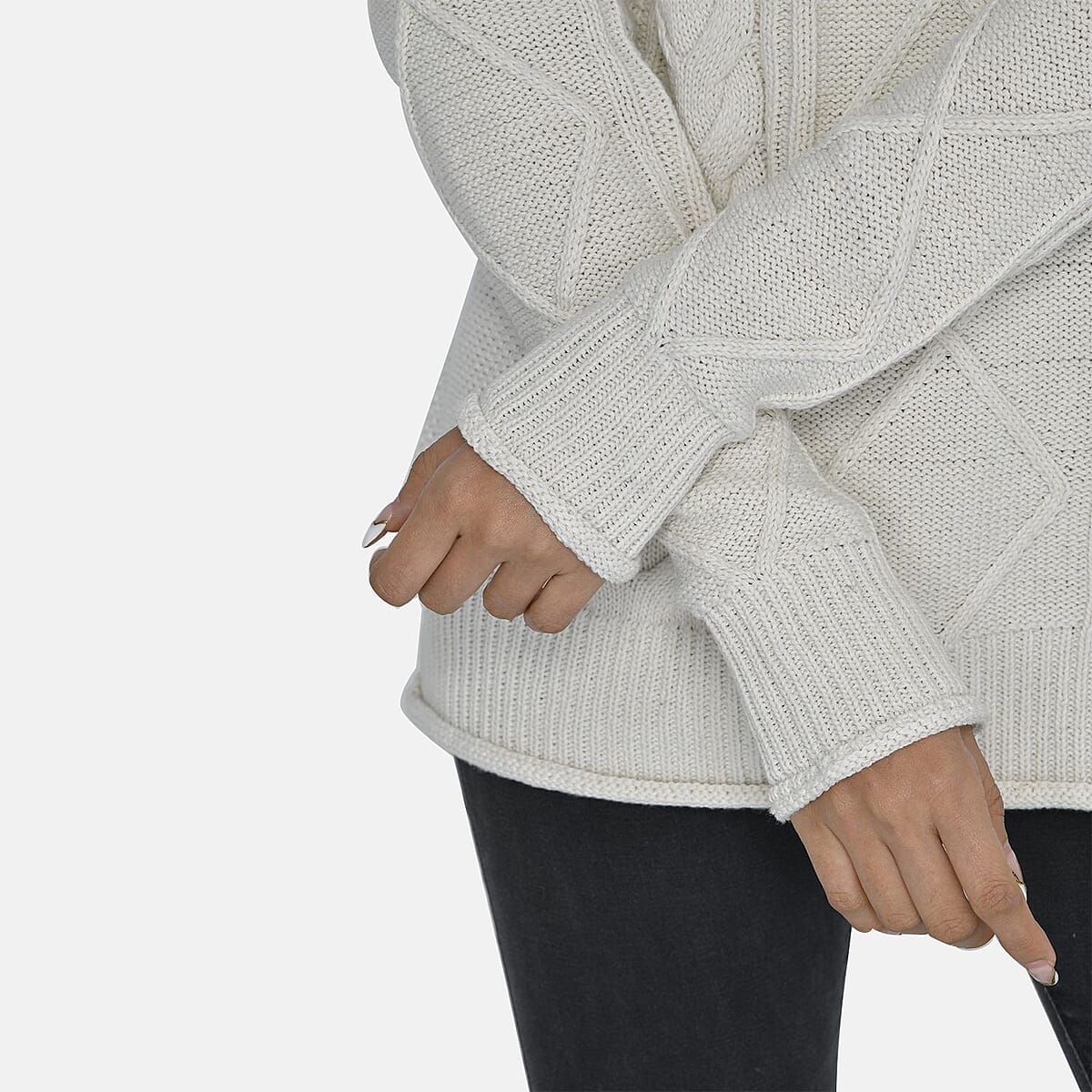 Tamsy White Traditional Roll Neck Fisherman Sweater - M image number 5