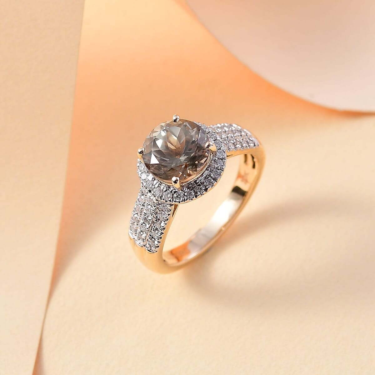 Certified & Appraised Luxoro AAA Turkizite and G-H I2 Diamond 3.00 ctw Ring in 10K Yellow Gold (Size 7.0) 4.25 Grams image number 1
