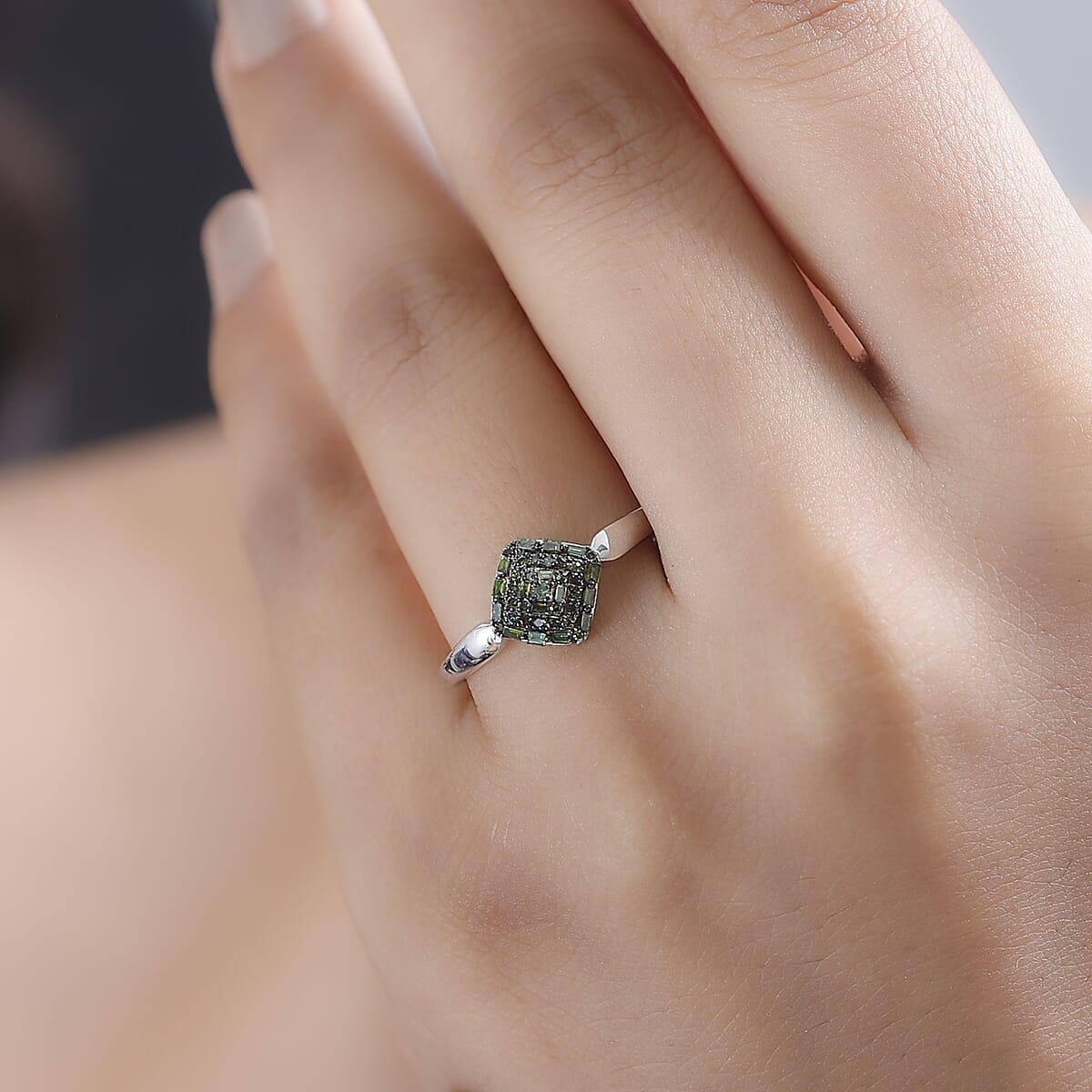 Green Diamond 0.15 ctw Halo Cluster Ring in Rhodium Over Sterling Silver (Size 11.0) image number 2