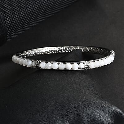 Kuisa Rainbow Moonstone 20.65 ctw Bangle Bracelet in Stainless Steel (7.25 In)