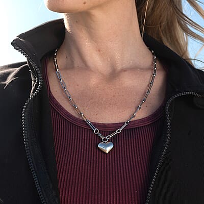 Heart Necklace in Stainless Steel 22 Inches