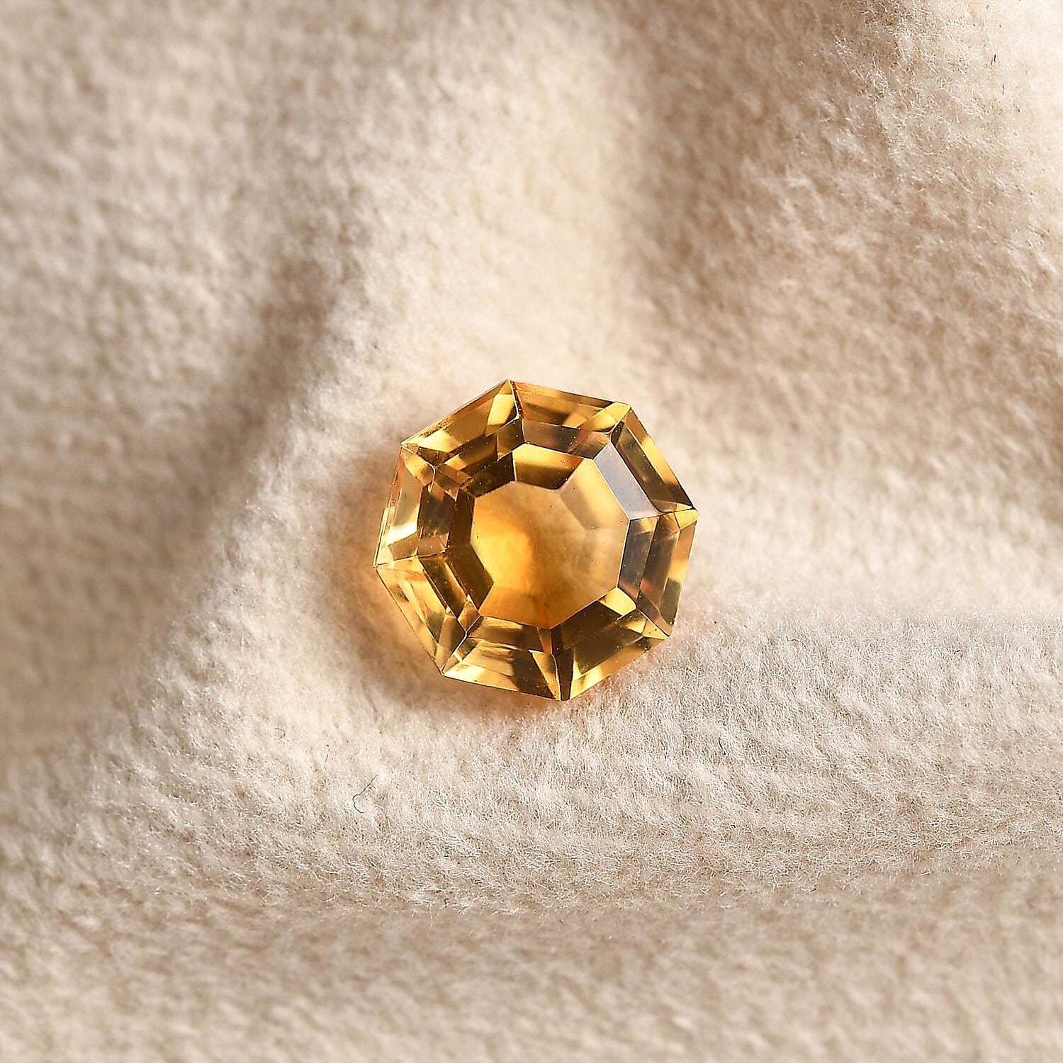 AA Brazilian Citrine (Octillion 9 mm) 2.50 ctw Loose Gemstone