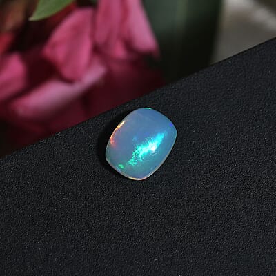 Ethiopian Welo Opal (Cush 9x7 mm) 1.06 ctw Loose Gemstone