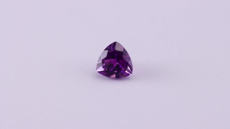 AA Moroccan Amethyst (Trl 9 mm) 2.32 ctw Loose Gemstone