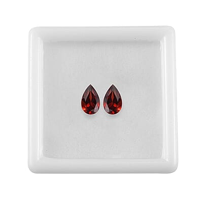 Mozambique Garnet Set of 2 (Pear 8x5 mm) 1.90 ctw Loose Gemstone
