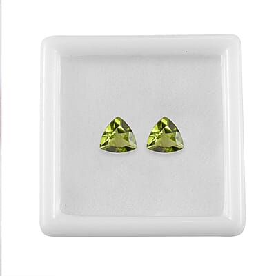 Peridot (Trl 7 mm) 2.07 ctw Loose Gemstone