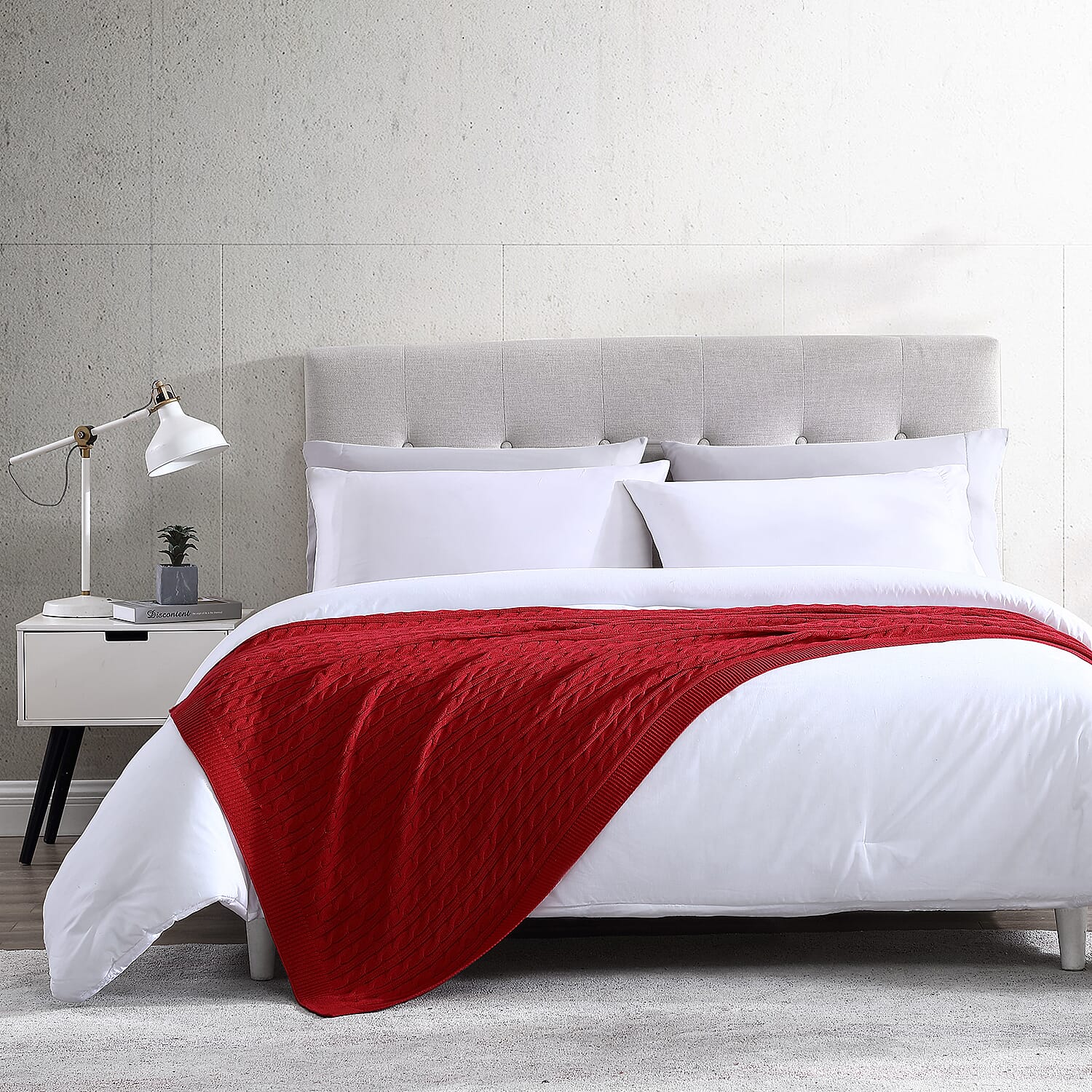 The Nesting Company Oak 100% Cotton Cable Knitted Throw - Red