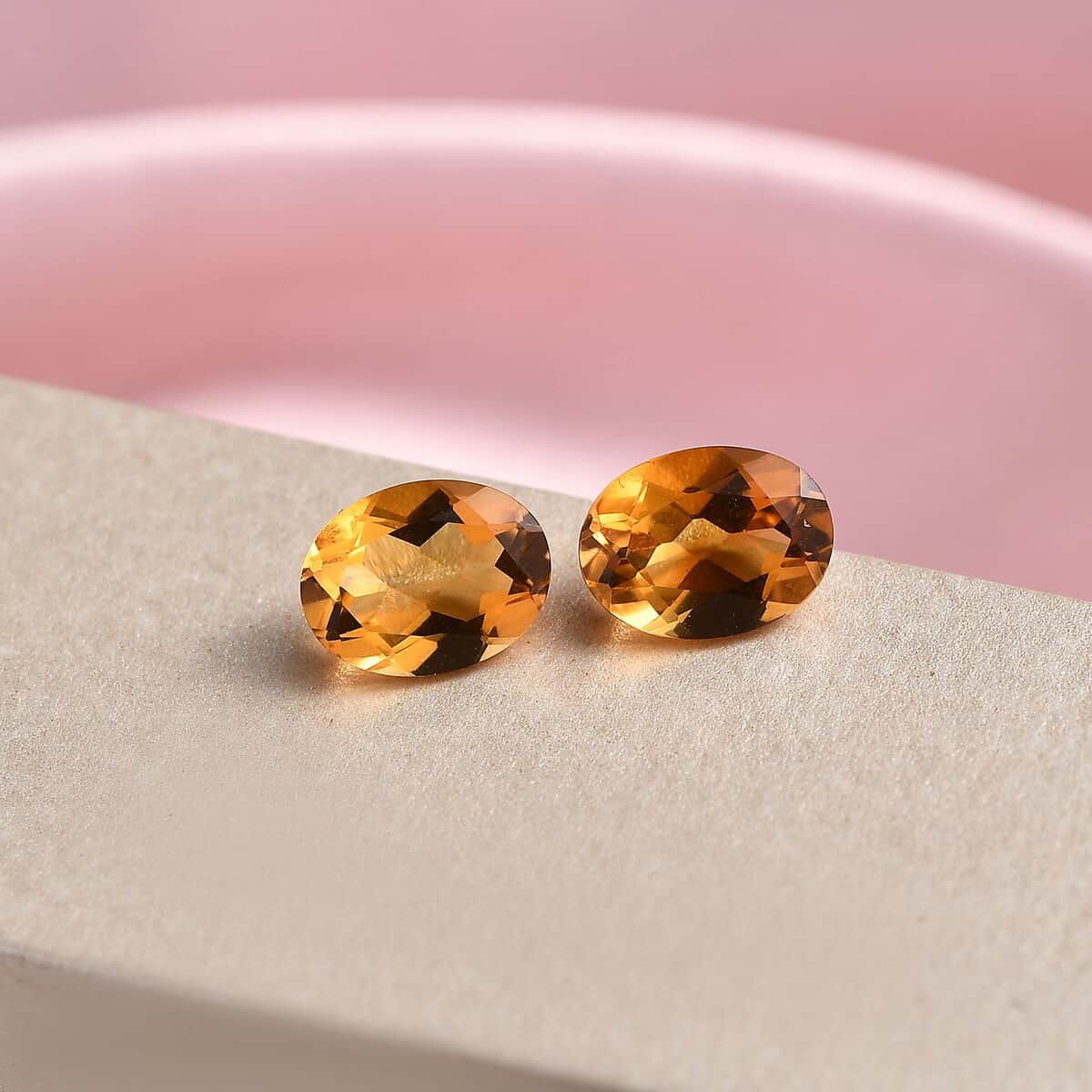 Serra Gaucha Citrine Set of 2 (Ovl 8x6 mm) 2.11 ctw Loose Gemstone image number 1