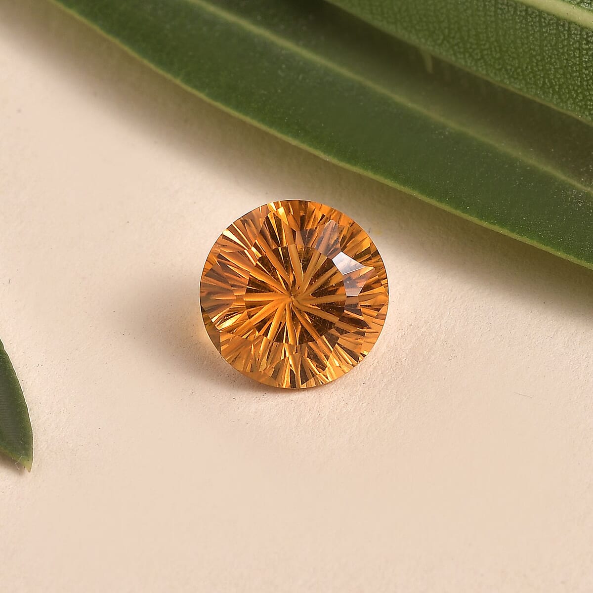 AAA Serra Gaucha Citrine (Rnd 10 mm) 2.88 ctw Loose Gemstone image number 1