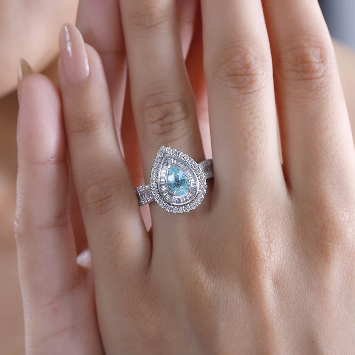 Certified & Appraised Rhapsody AAAA Paraiba Tourmaline and E-F VS Diamond 2.00 ctw Ring in 950 Platinum (Size 7.0) 9.40 Grams image number 2
