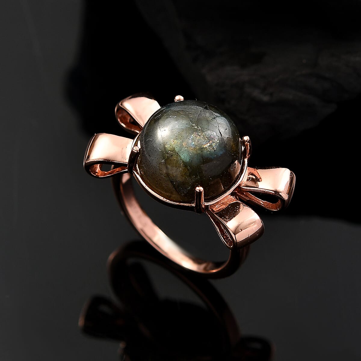 Karis Malagasy Labradorite 9.40 ctw Love Knot Ring in 18K RG Plated (Size  11.0) image number 1