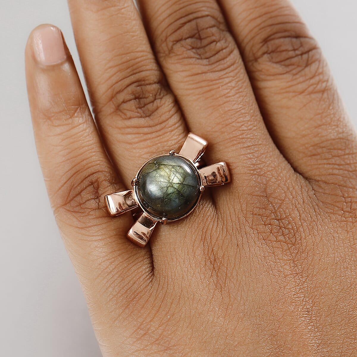 Karis Malagasy Labradorite 9.40 ctw Love Knot Ring in 18K RG Plated (Size  11.0) image number 2
