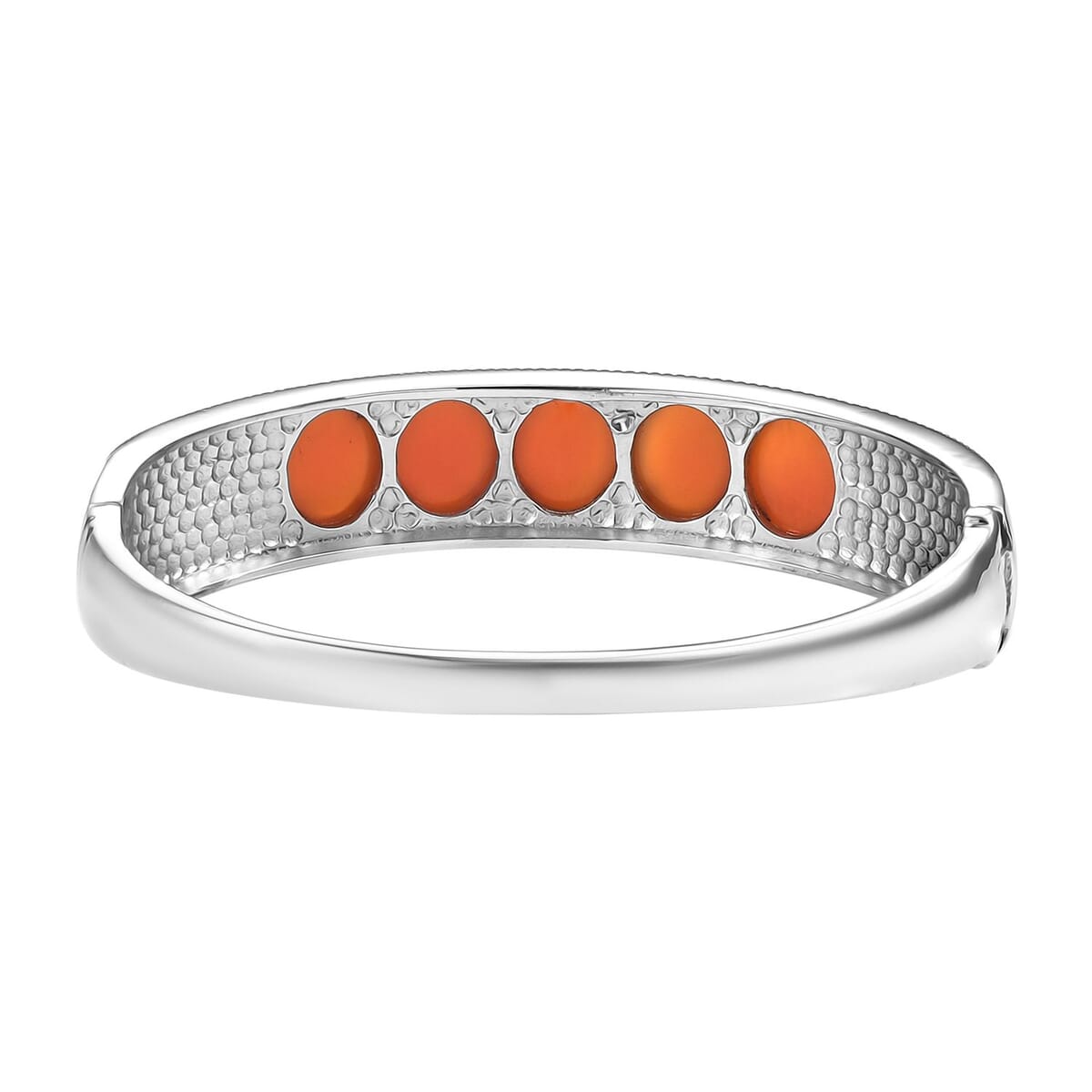 Red Agate 27.30 ctw Bangle Bracelet in Stainless Steel (7.25 In) image number 4
