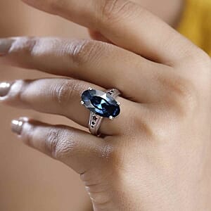 Montana Swarovski Crystal 5.12 ctw Ring in Rhodium Over Sterling Silver (Size 10)