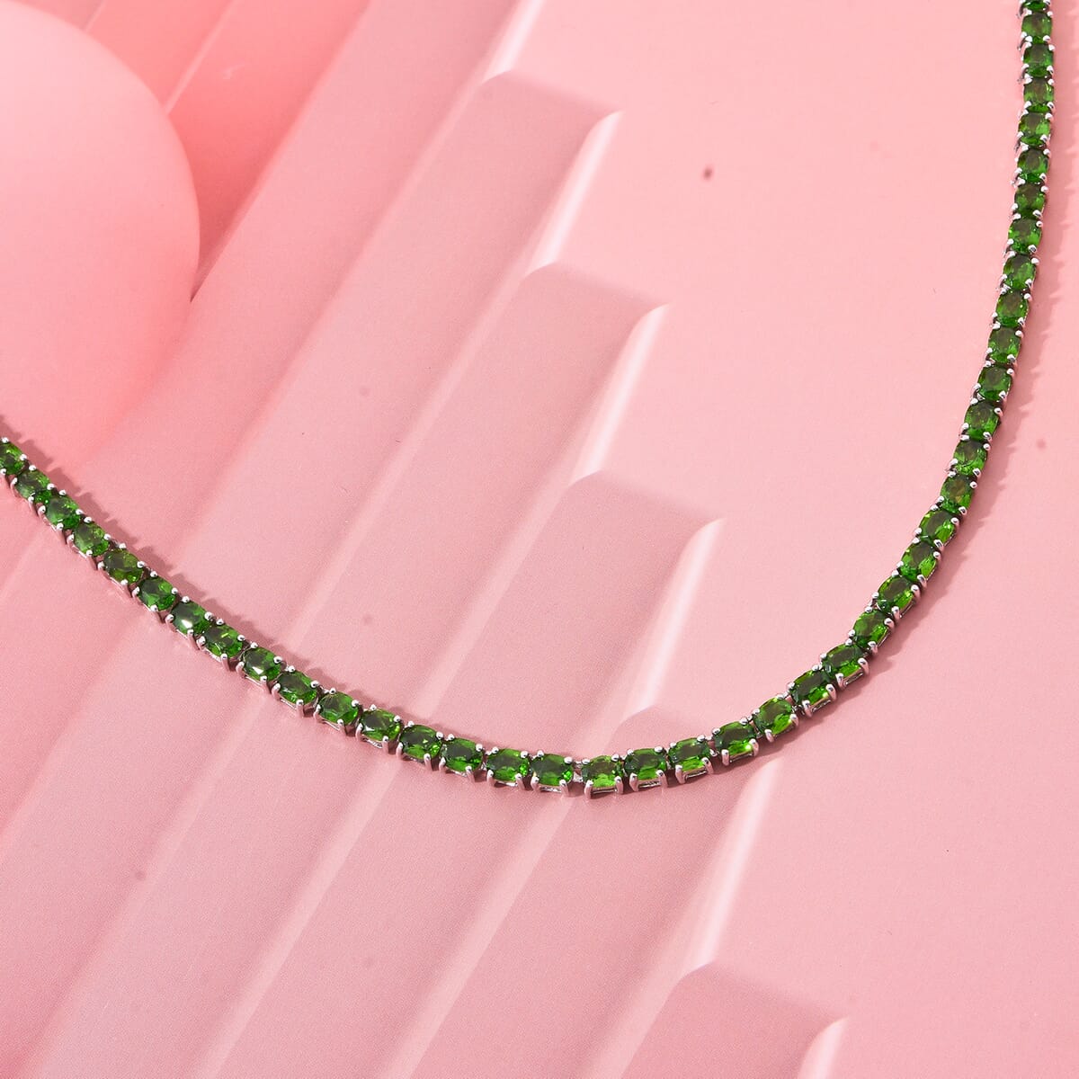 Chrome Diopside 19.75 ctw Necklace in Rhodium Over Sterling Silver 18 Inches image number 1