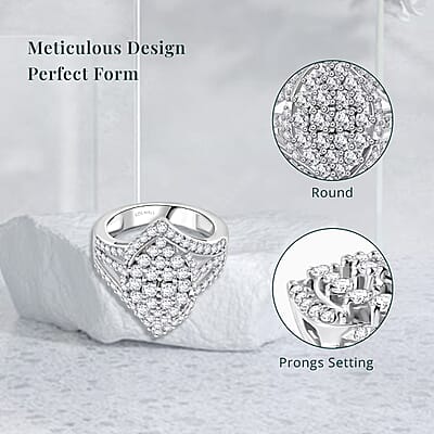 Luxuriant Lab Grown Diamond G VS 2.00 ctw Cluster Ring in Rhodium Over Sterling Silver (Size 10.0)