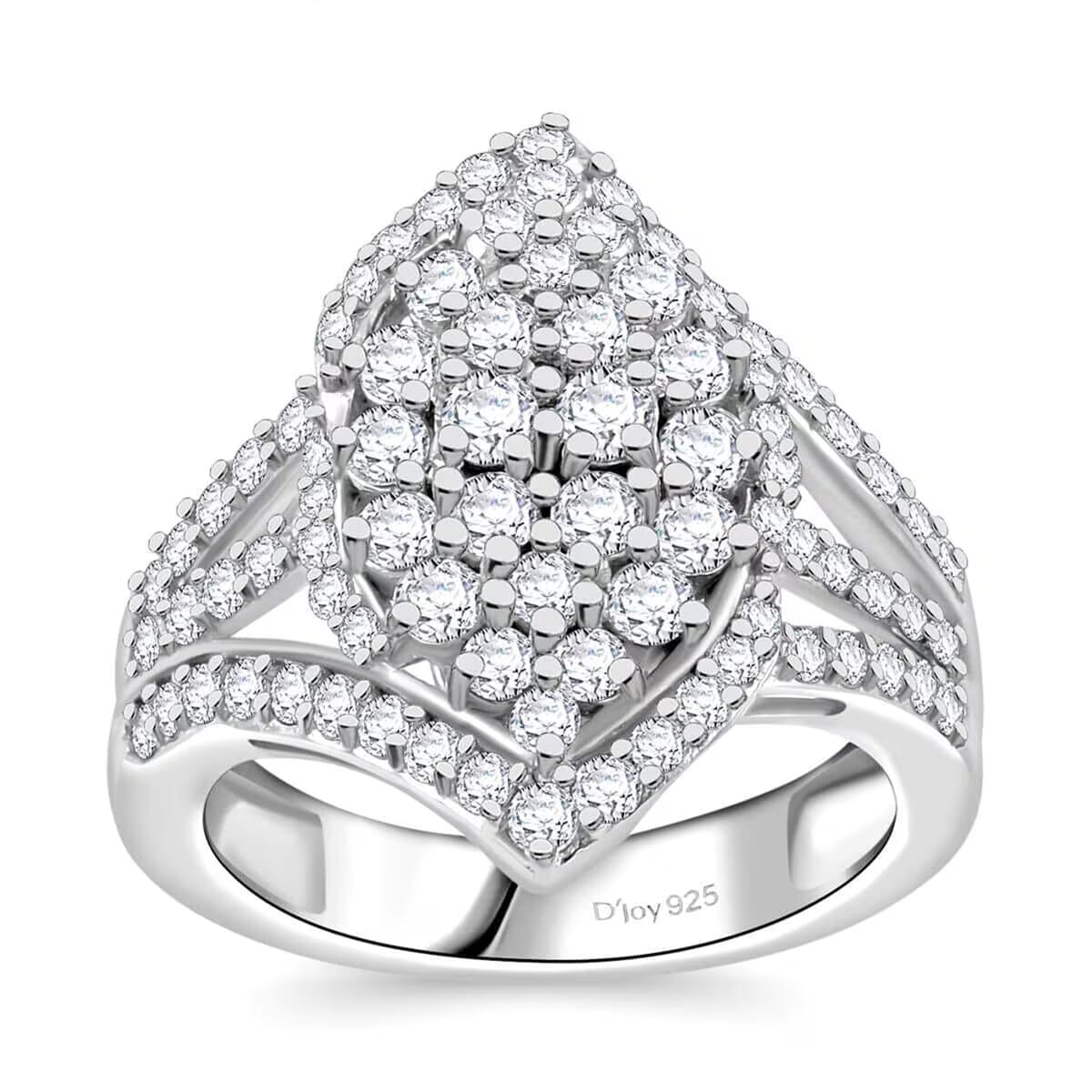 Luxuriant Lab Grown Diamond G VS 2.00 ctw Cluster Ring in Rhodium Over Sterling Silver (Size 6.0) image number 0