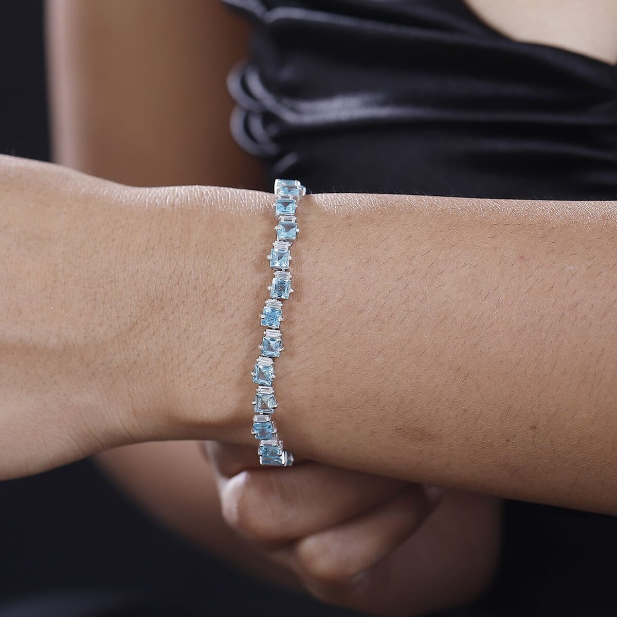 Premium Betroka Blue Apatite and Moissanite 11.25 ctw Sea Waves Bracelet in Rhodium Over Sterling Silver (6.50 In) image number 2