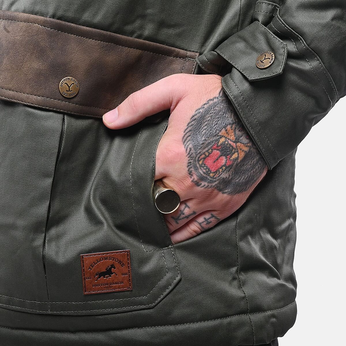 Yellowstone Dark Olive Men's Wax Barn Coat - XL image number 6