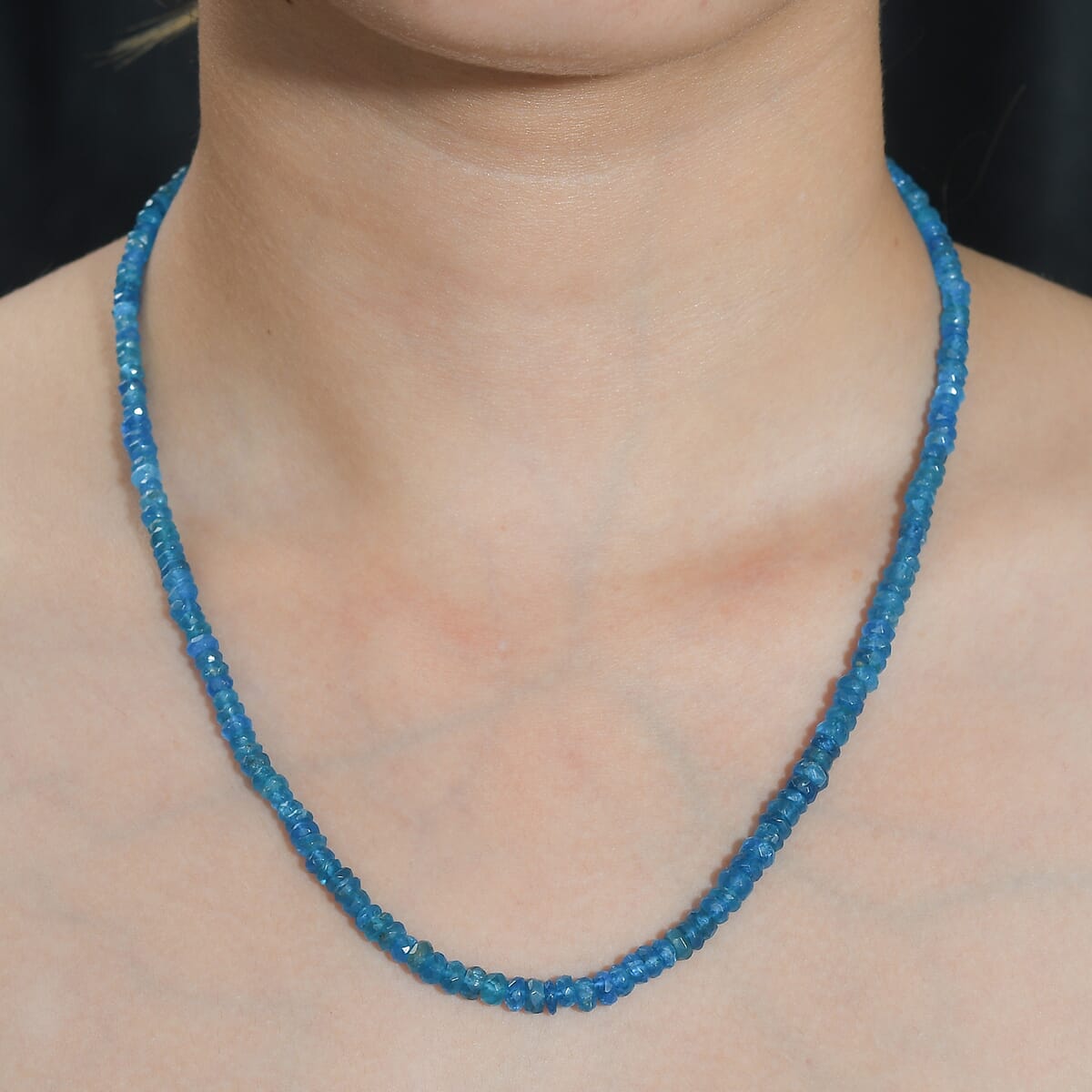 Malgache Neon Apatite Beaded 78.00 ctw Necklace 18 Inches in Rhodium Over Sterling Silver image number 2